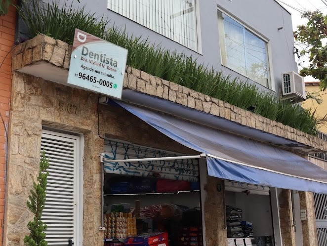 Fachada da clínica Tonon Odontologia em Penha de França